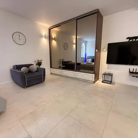 Apartamento Lesny Z Ogrodem *